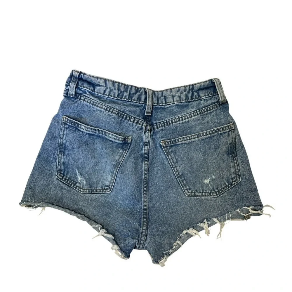 Wild Fable Highest Rise Cuttoff Jean Shorts Cheeky Denim Distressed Size 8 Beach
